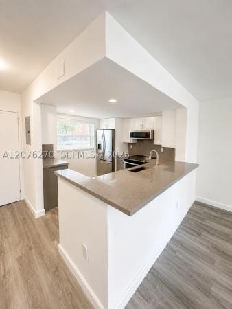 Eden Point, 4000 NE 170th St #206, North Miami Beach, Florida 33160, image 1