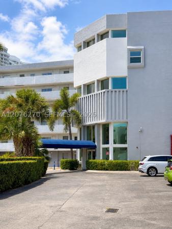 Eden Point, 4000 NE 170th St #206, North Miami Beach, Florida 33160, image 3