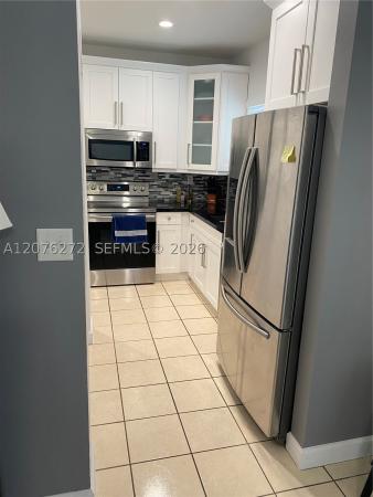 Meghans Place, 2529 NE 41st Ter, Homestead, Florida 33033, image 3