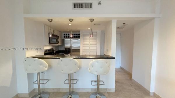 Brickell Key Two, 540 Brickell Key Dr #512, Miami, Florida 33131, image 2