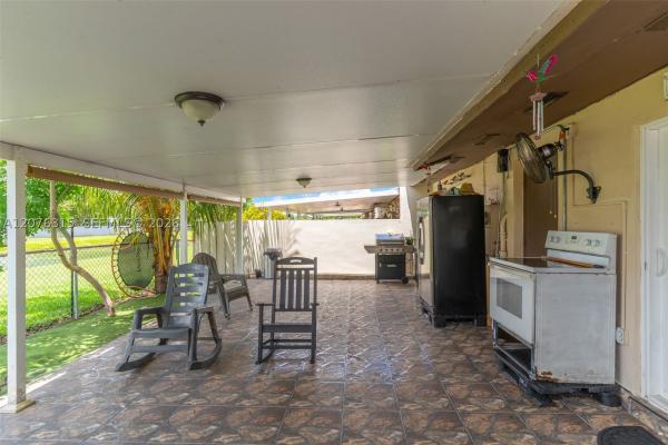 12202 SW 111th Ln, Unincorporated Dade County, Florida 33186, image 3
