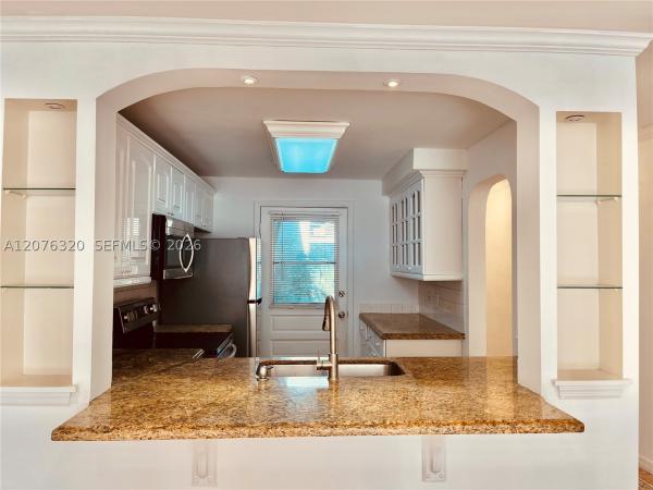 Galen Drive Area, 251 Galen Dr #101E, Key Biscayne, Florida 33149, image 3