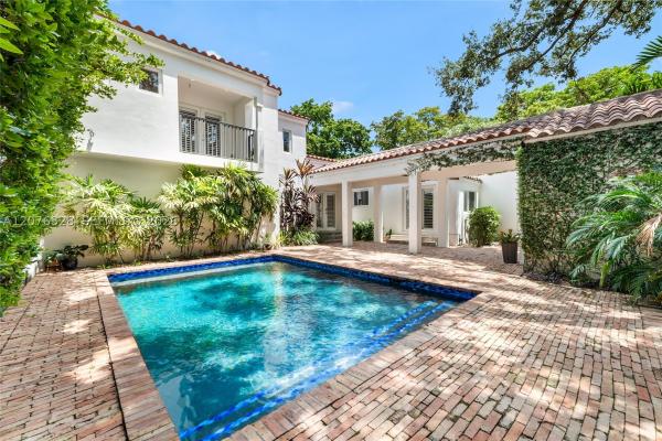 Coconut Grove, 100 Sarto Ave, Coral Gables, Florida 33134, image 3