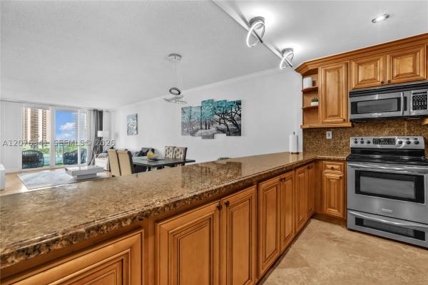 Ocean Reserve, 19370 Collins Ave #919, Sunny Isles Beach, Florida 33160, image 1
