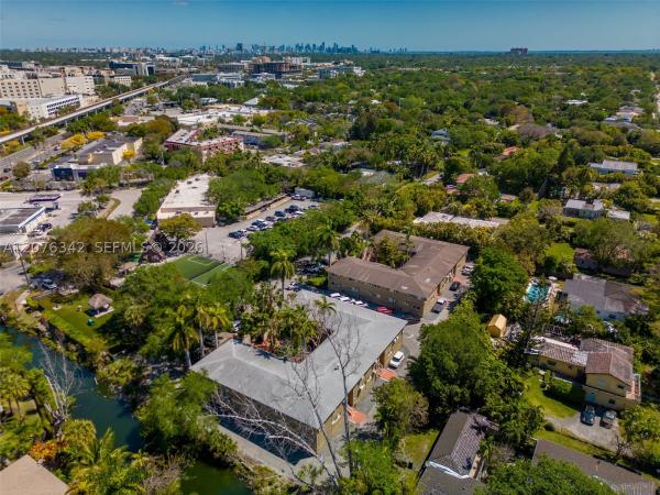 The Oaks At South Miami, 6330 SW 79th St #6, South Miami, Florida 33143, image 1