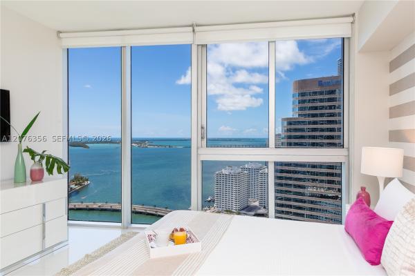 Icon Brickell Tower 3, 485 Brickell Ave #3410, Miami, Florida 33131, image 1