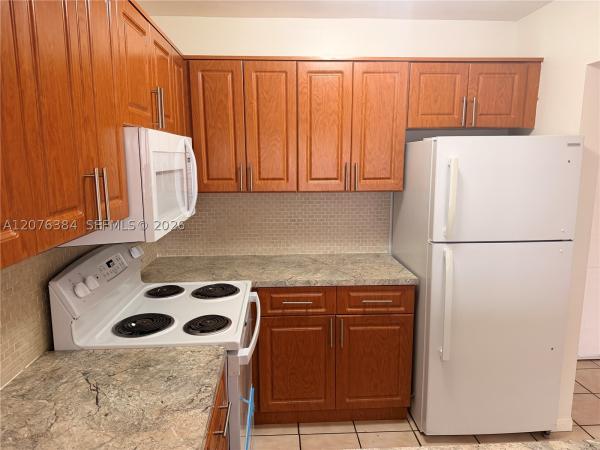 8145 NW 7th St #502, Unincorporated Dade County, Florida 33126, image 3