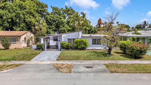 835 NW 84th St, Unincorporated Dade County, Florida 33150, image 2