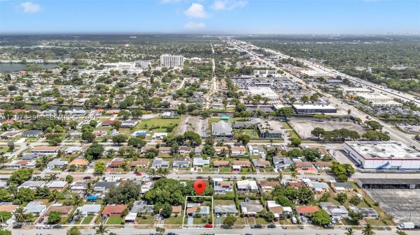 835 NW 84th St, Unincorporated Dade County, Florida 33150, image 1