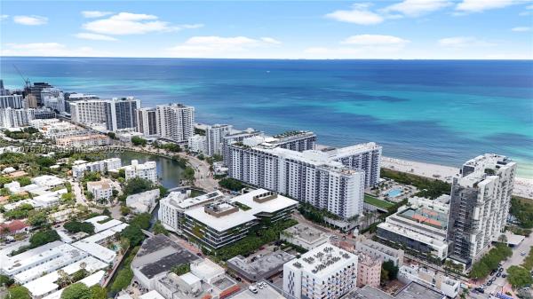 Roney Palace, 2301 Collins Ave #415, Miami Beach, Florida 33139, image 1