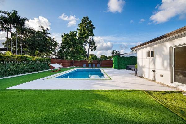 Miami Shores Estates, 10658 NE 11th Ave, Miami Shores, Florida 33138, image 3