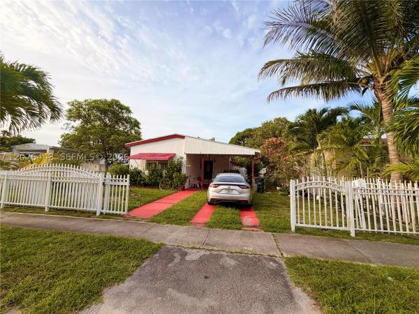 Almar, 1440 NE 136th St, North Miami, Florida 33161, image 2