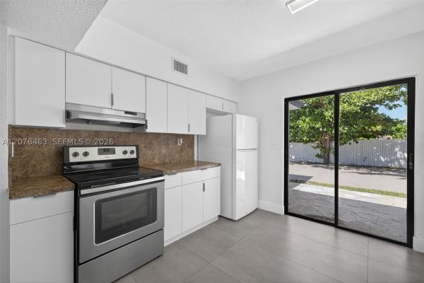Fulford By The Sea, 17150 NE 18th Ave, North Miami Beach, Florida 33162, image 1