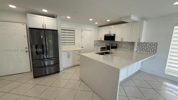 7701 SW 88th St #B330, Unincorporated Dade County, Florida 33156, image 1