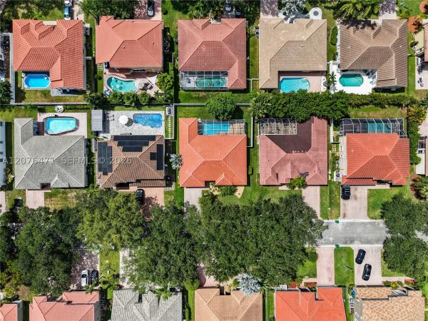 Yardley Estates, 10256 NW 53rd Ct, Coral Springs, Florida 33076, image 2
