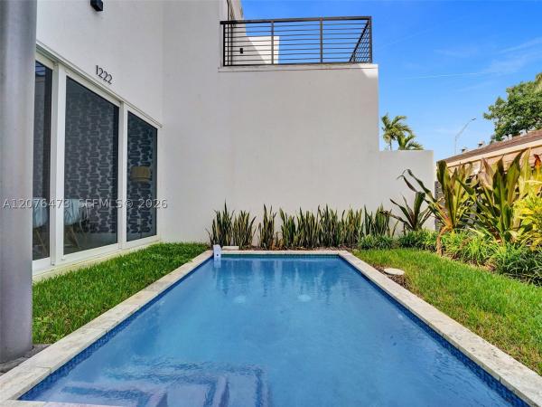 Lake Ridge, 1226 NE 15th Ave, Fort Lauderdale, Florida 33304, image 1