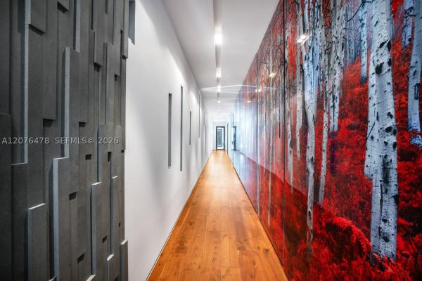 Surprise Point, 528 Lakeview Ct, Miami Beach, Florida 33140, image 2