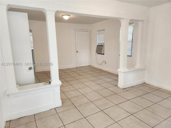 2129 NW 44th St, Unincorporated Dade County, Florida 33142, image 2