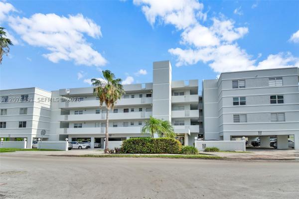 Sunshores, 3527 NE 168th St #203, North Miami Beach, Florida 33160, image 2