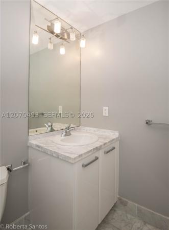 Vizcayne North, 244 Biscayne Blvd #3802, Miami, Florida 33132, image 2