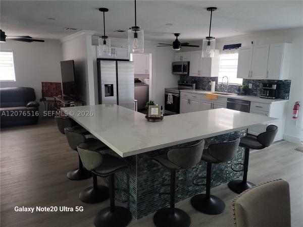 Fort Pierce Residential, 2011 Edwin Ave #1, Fort Pierce, Florida 34946, image 2