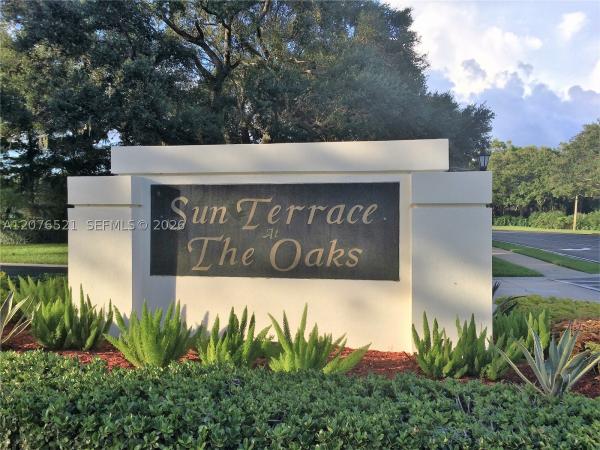 Sun Terrace At The Oaks, 4802 Water Oak Ct, Palm Beach Gardens, Florida 33410, image 2