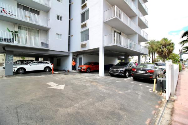 The Islander, 1255 Collins Ave #304, Miami Beach, Florida 33139, image 1