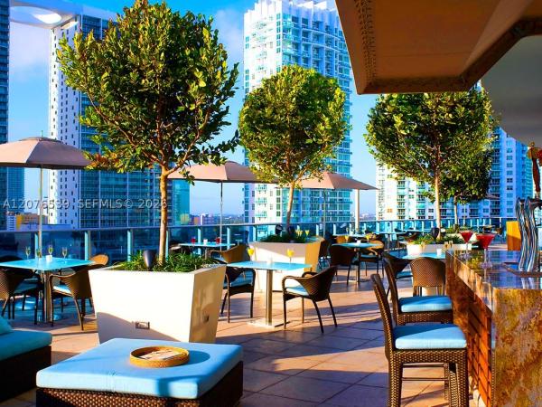 Epic Hotel & Residences, 200 Biscayne Boulevard Way #4512, Miami, Florida 33131, image 3
