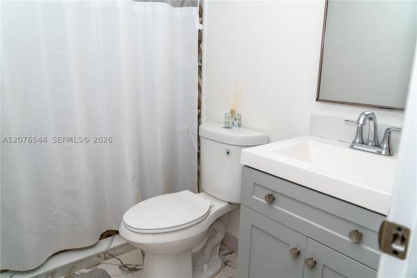 854 NW 87th Ave #405, Unincorporated Dade County, Florida 33172, image 2