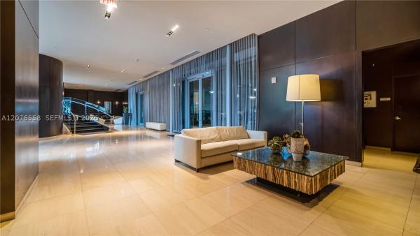 900 Biscayne Bay, 900 Biscayne Blvd #4403, Miami, Florida 33132, image 3