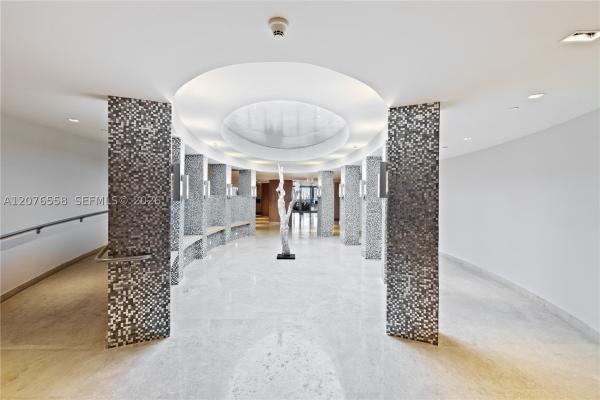 900 Biscayne Bay, 900 Biscayne Blvd #4403, Miami, Florida 33132, image 2
