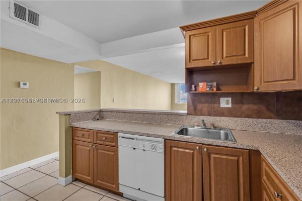 9143 SW 77th Ave #B802, Unincorporated Dade County, Florida 33156, image 2