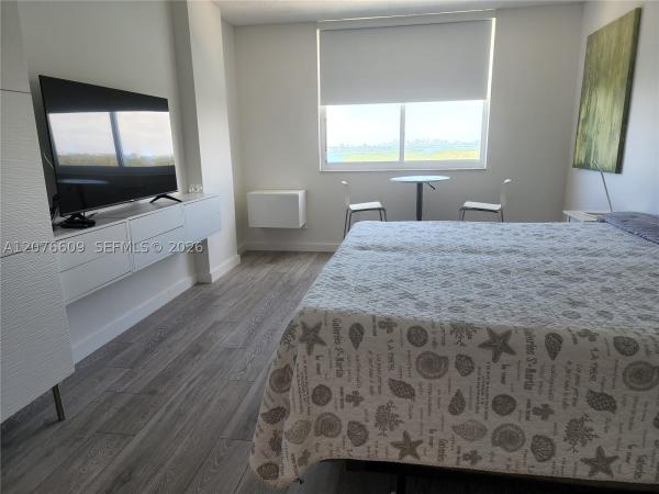 Arlen House Central, 300 Bayview Dr #1608, Sunny Isles Beach, Florida 33160, image 3