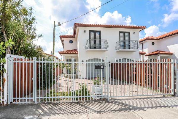 Villas At 17th St, 3018 SW 17th St, Miami, Florida 33145, image 2