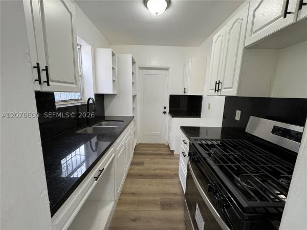 Irons Manor, 748 NE 127th St, North Miami, Florida 33161, image 3