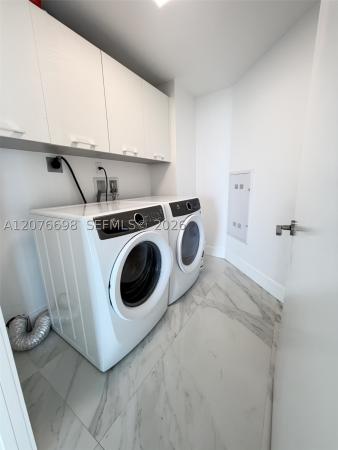 Parque Towers, 330 Sunny Isles Blvd #5-1008, Sunny Isles Beach, Florida 33160, image 1