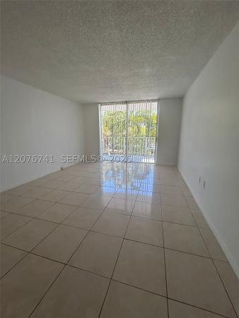 496 NW 165th Street Rd #D-310, Unincorporated Dade County, Florida 33169, image 3