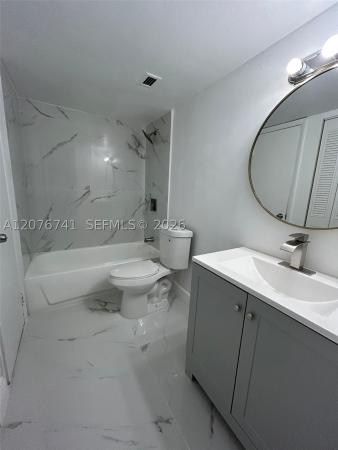 496 NW 165th Street Rd #D-310, Unincorporated Dade County, Florida 33169, image 3