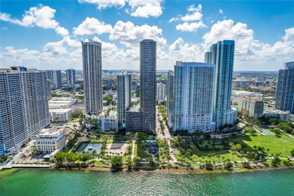 Opera Tower, 1750 N Bayshore Dr #1602, Miami, Florida 33132, image 3