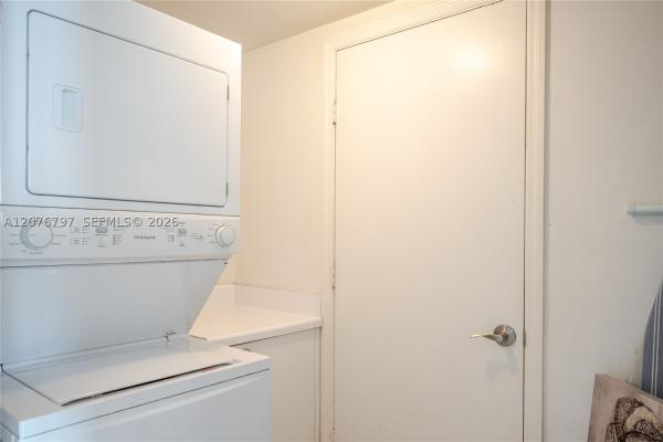 One Fifty One At Biscayne, 15051 Royal Oaks Ln #2403, North Miami, Florida 33181, image 1