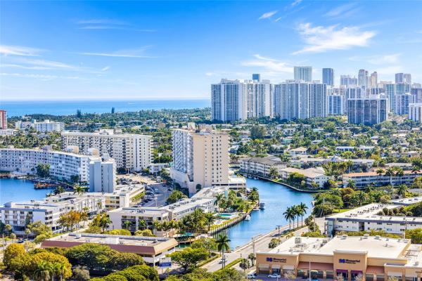 Duo West, 1745 E Hallandale Beach Blvd #2407W, Hallandale Beach, Florida 33009, image 2