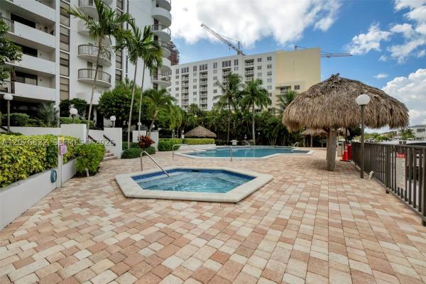 Renaissance Of Pompano Beach, 1361 S Ocean Blvd #604, Pompano Beach, Florida 33062, image 2