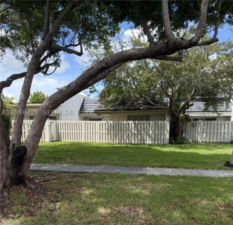 8110 SW 82nd Ct, Unincorporated Dade County, Florida 33143, image 3
