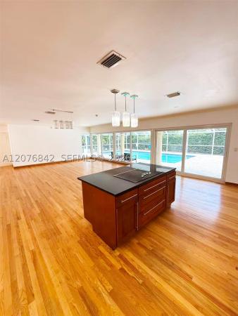 Riviera, 1520 Miller Rd #., Coral Gables, Florida 33146, image 3