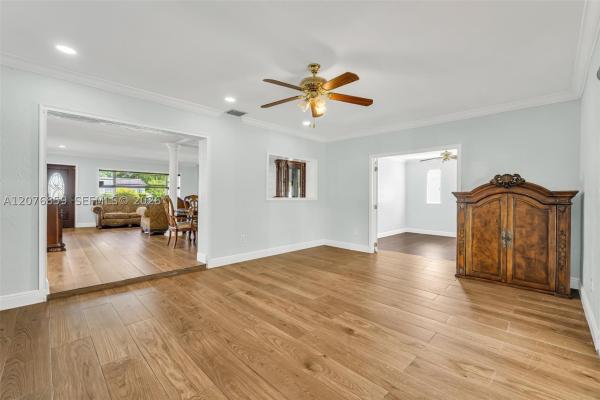 Entin Estates, 2422 NW 175th Ter, Miami Gardens, Florida 33056, image 2