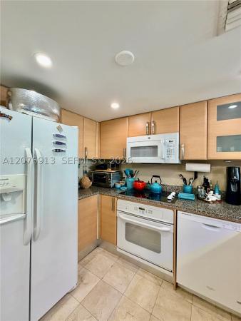 Skyline On Brickell, 2101 Brickell Ave #1805, Miami, Florida 33129, image 3