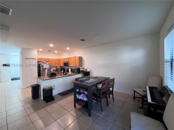 Bonterra, 9335 W 33rd Ave, Hialeah, Florida 33018, image 1