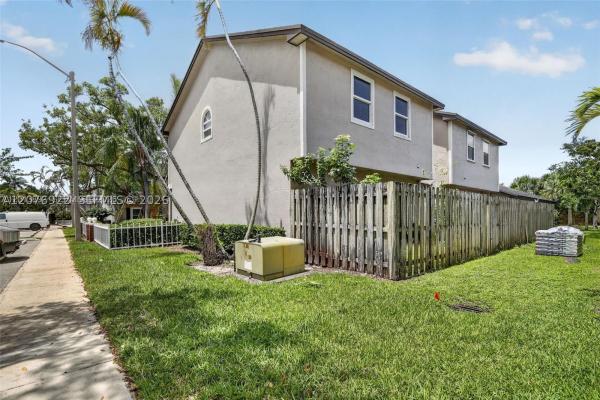 Colony Courts, 3815 NW 122nd Ter, Sunrise, Florida 33323, image 1