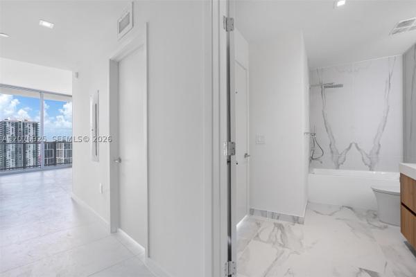 1400 Biscayne Blvd #2507, Miami, Florida 33132, image 3