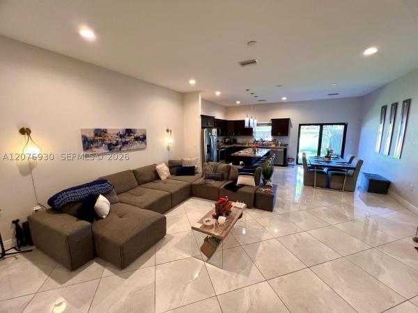 Deerlake Townhomes, 9271 NW 16th St, Pembroke Pines, Florida 33024, image 1